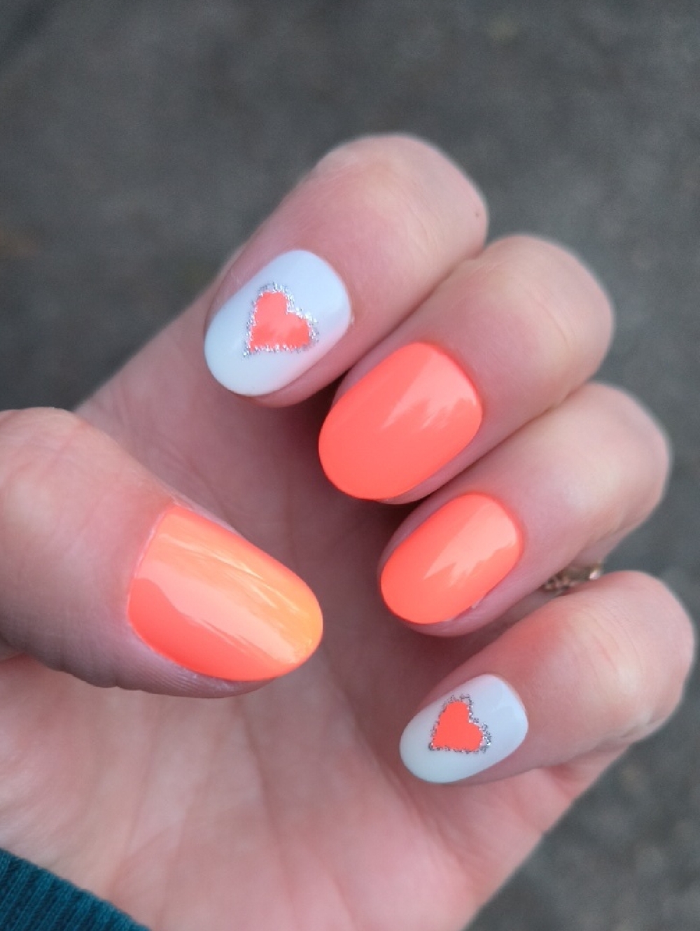 Kiss Impress Coral Nails One Set NIB.